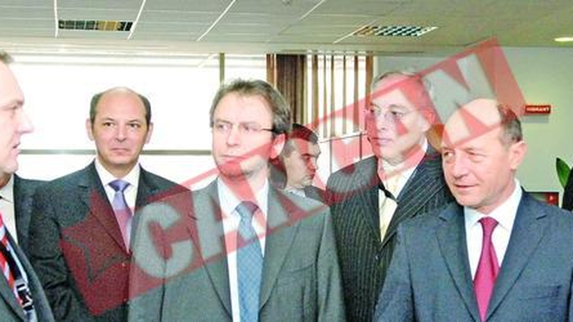 IBM a legat laptopurile cu lantul la vizita lui Basescu