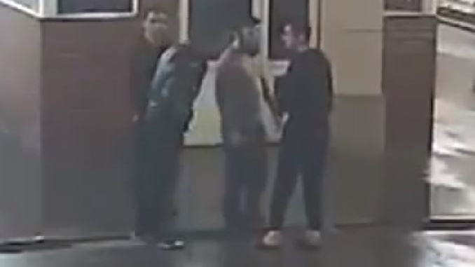 VIDEO / Imagini şocante! L-a omorât pe angajat cu un pumn! 