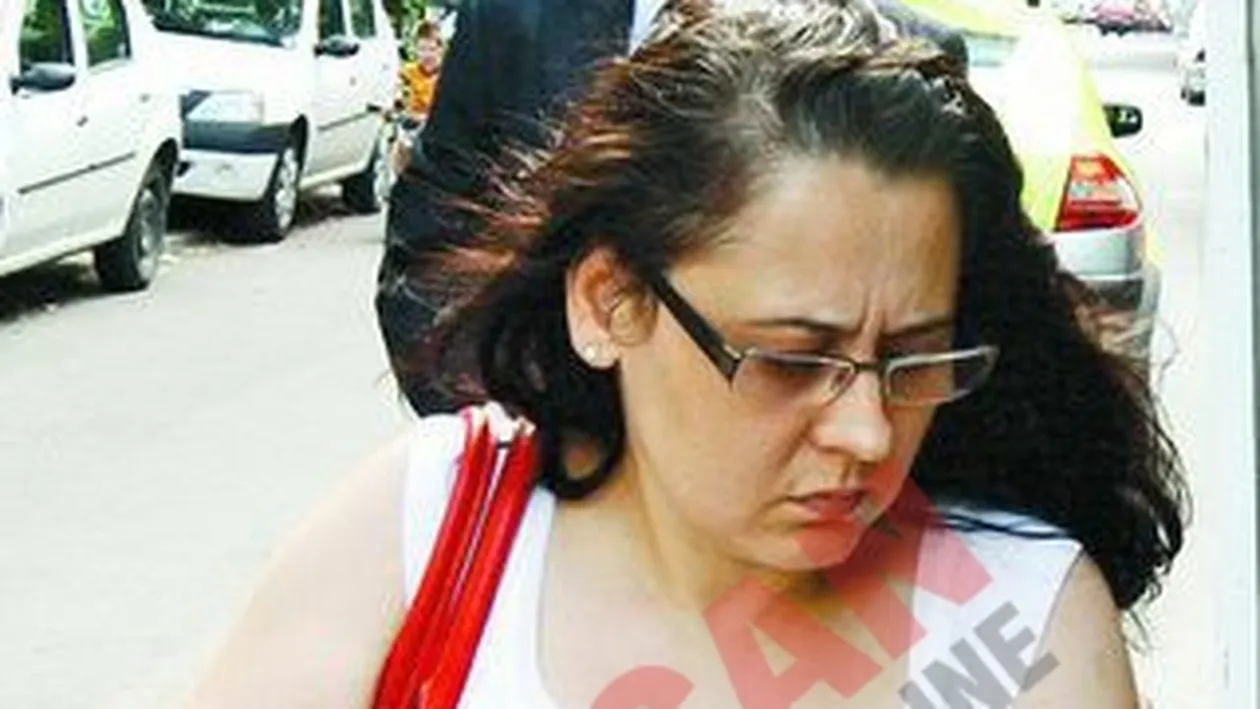 Nu-si revine din soc! Berta Slav s-a izolat de lume dupa sinuciderea artistei