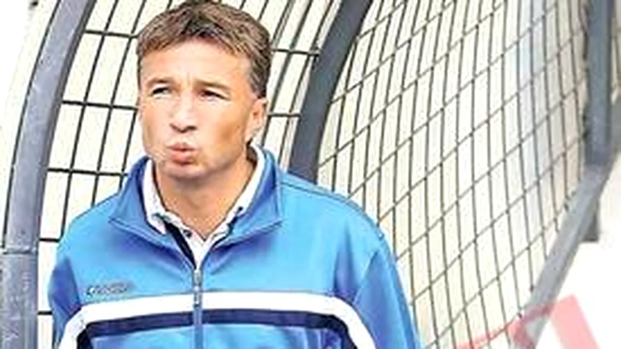 Ce a patit Dan Petrescu din cauza demisiei lui Lacatus