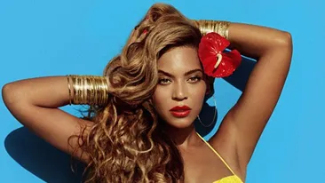 Gafa anului pe covorul roşu! Beyonce şi-a sufocat sânii într-o rochie cu două numere mai mici