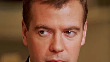 Twitterul, bata-l vina! Presedintele Rusiei l-a certat pe un guvernator ca posta comentarii online, in loc sa fie atent la sedinta