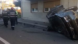 Imagini în premieră cu maşinile strivite! Ultima oră: presupusul amant al Mariei Constantin, singurele declaraţii din spital!