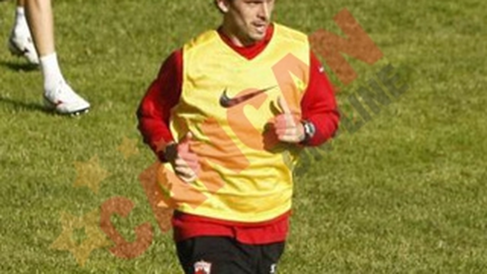 Juan Pablo Garat este sprijinit de la Bucuresti