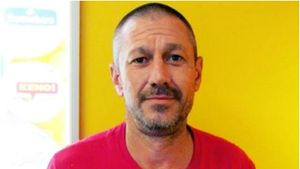 Acest bărbat a câștigat 3 milioane de dolari la LOTO. Ireal ce a făcut cu banii