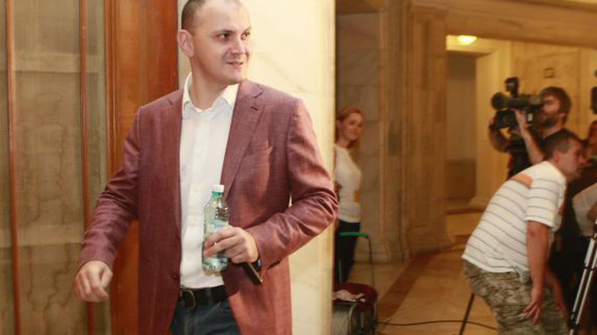 Deputaţii au respins solicitarea DNA privind arestarea lui Sebastian Ghiţă