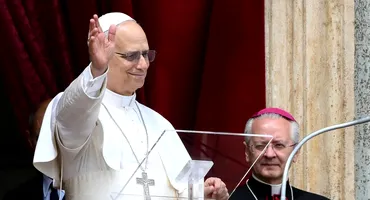 Papa Leon al XIV-lea, primul discurs public și prima binecuvântare în Piața Sfântul Petru. Avem imagini!