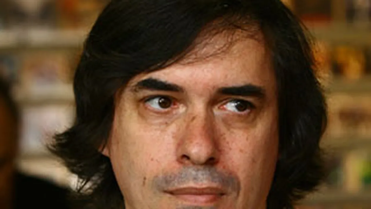 Mircea Cartarescu detine un record! Cartile lui au fost traduse in 18 limbi!
