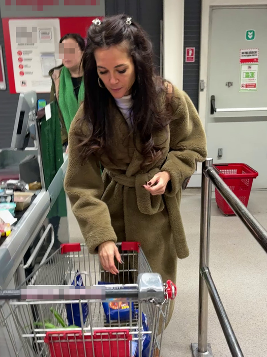 Vedeta de la Neatza promovează un stil de viață sănătos, dar mai scapă și la dulciuri