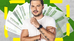 Ce s-a întâmplat la filmările ”Zăpadă, Ceai și Dragoste” este ireal! Liviu Vârciu a dat tot din casă! Țeapă 1.000 € pe zi! Adevărul despre banii primiți de la soție