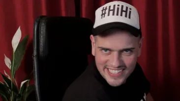 Dulce împăcare! Ipostaza intimă în care au fost surprinşi Laura Giurcanu şi Bromania, după ce bruneta a anunţat despărţirea