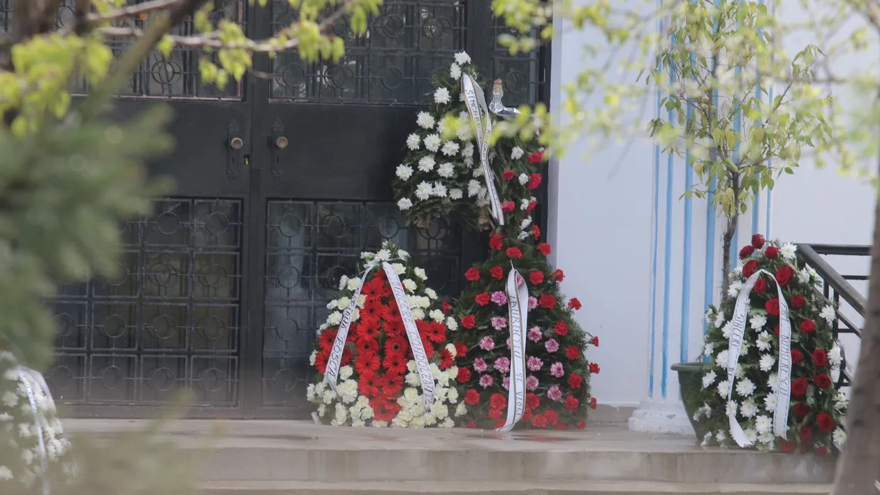 Cutremurator! Ce se intampla in aceste momente la inmormantarea Marioarei Zavoranu