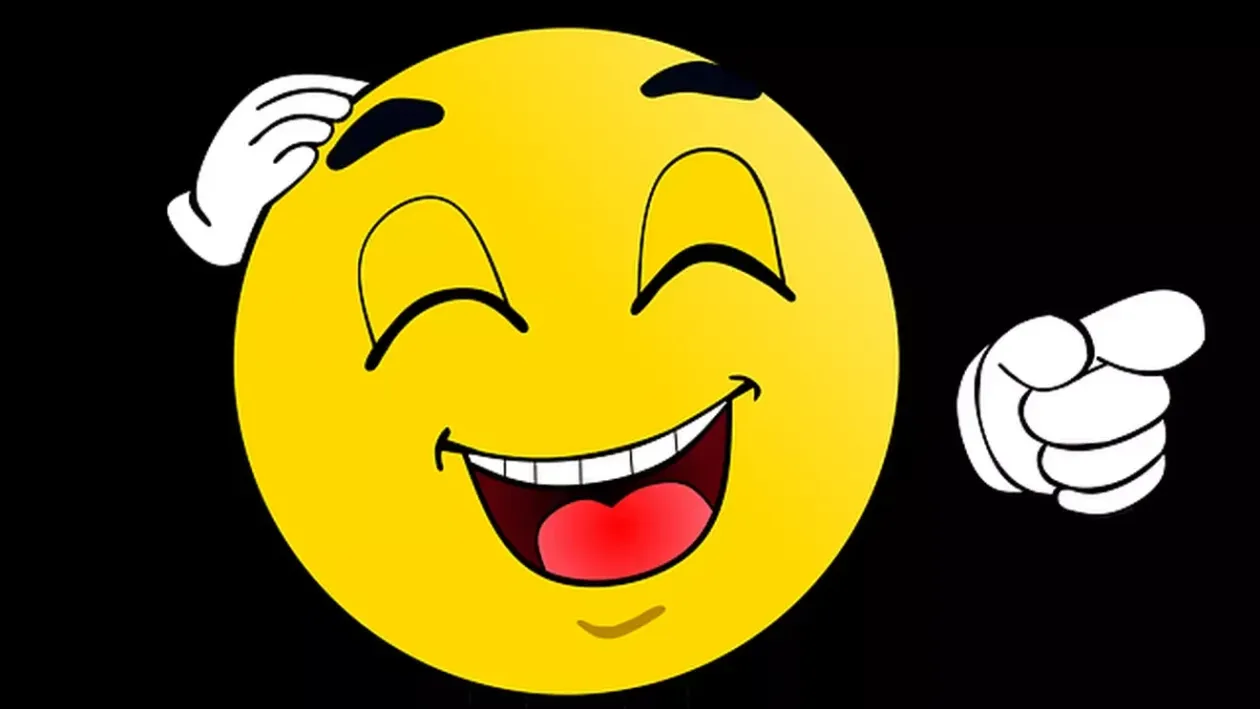 BANC | O femeie tânăra extrem de atractivă ia avionul spre casă