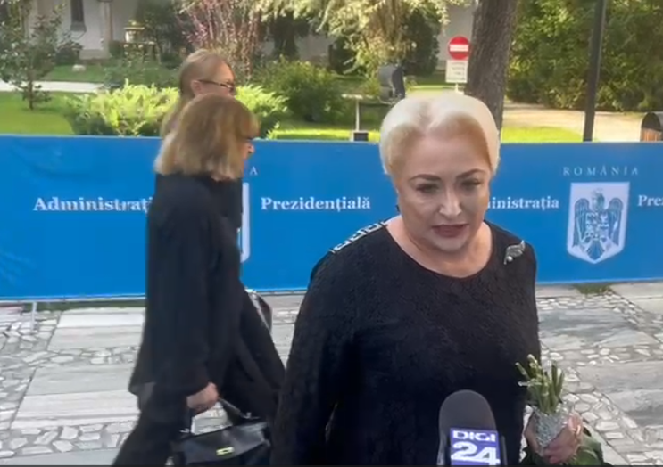 Cum a apărut Viorica Dăncilă la priveghiul lui Ion Iliescu? Toate privirile s-au întors către ea