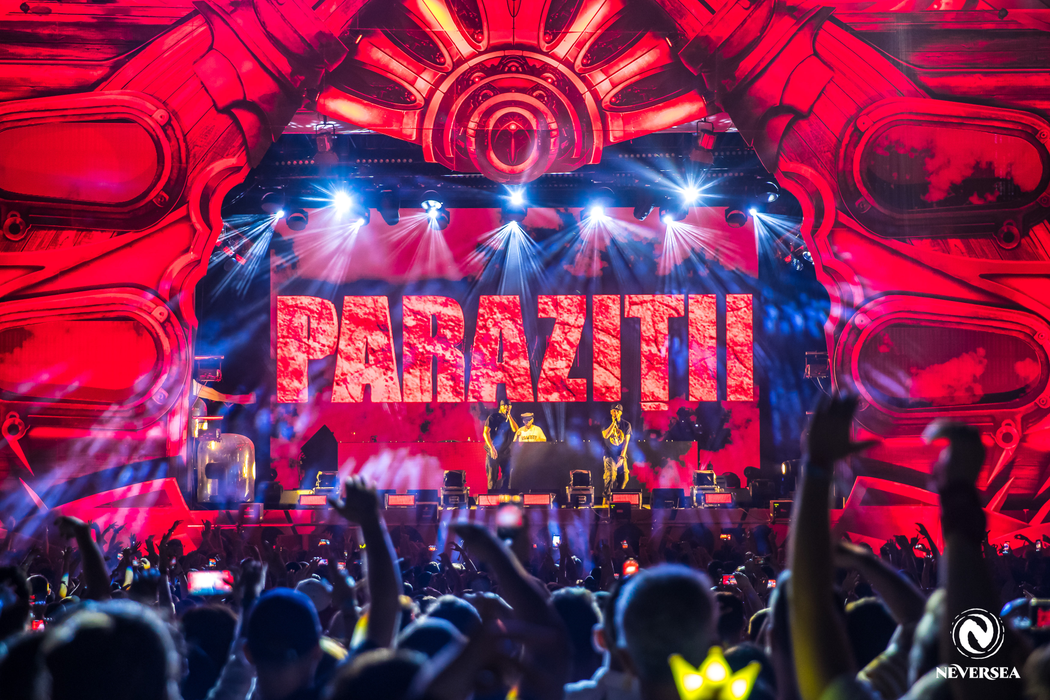 În cele patru zile de festival s-au strâns peste 240.000 de participanți