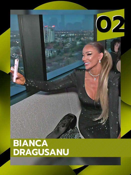 TOP 50 de vedete care au înfierbântat rețelele! Mădălina Ghenea, Bianca Drăgușanu și Antonia au transformat selfie-ul în artă