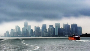 New York, orasul care nu doarme niciodata, fortat de uragan sa traga un pui de somn
