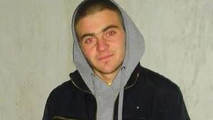 Eleva de la Vaslui, ”hărţuită” de tatăl unuia dintre violatori! Ce a putut să facă părintele lui Silviu Burada