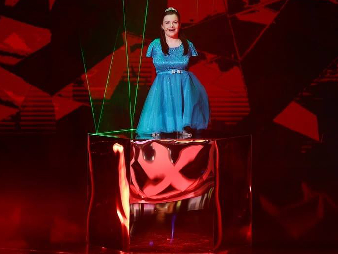 Lorelai Moşneguţu, câştigătoarea ultimei ediţii “Românii au talent”, şi-a găsit apartament. “Pe uşa de la intrare vreau să…”