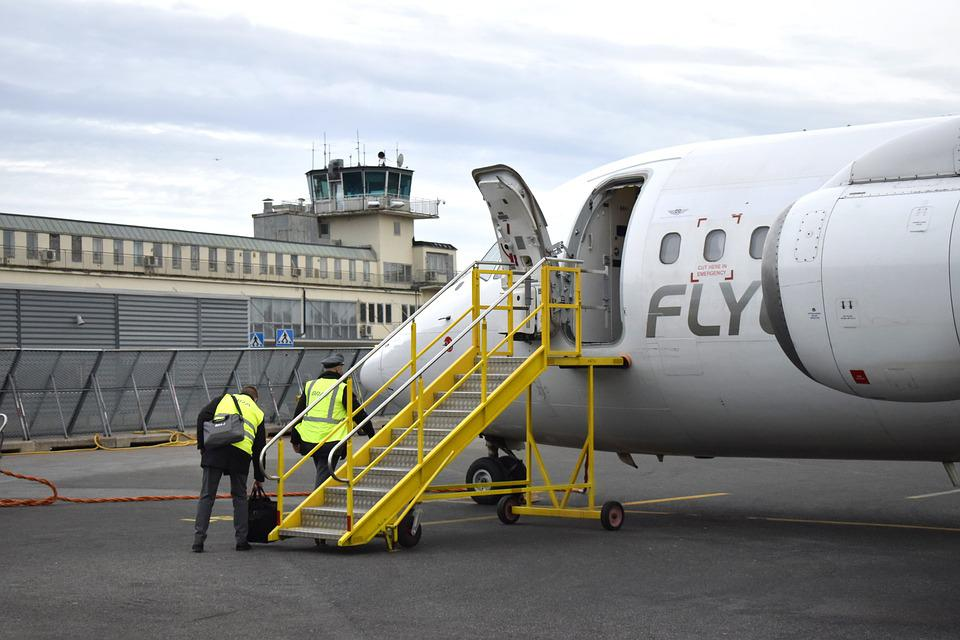 Îmbarcare în avion Sursă foto: Pixabay
