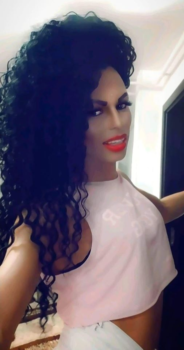Delia Rexha, mărturisiri explozive despre conversațiile cu Marius Elisei