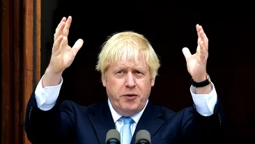 Premierul britanic Boris Johnson a fost externat din spital, după ce a fost tratat de coronavirus