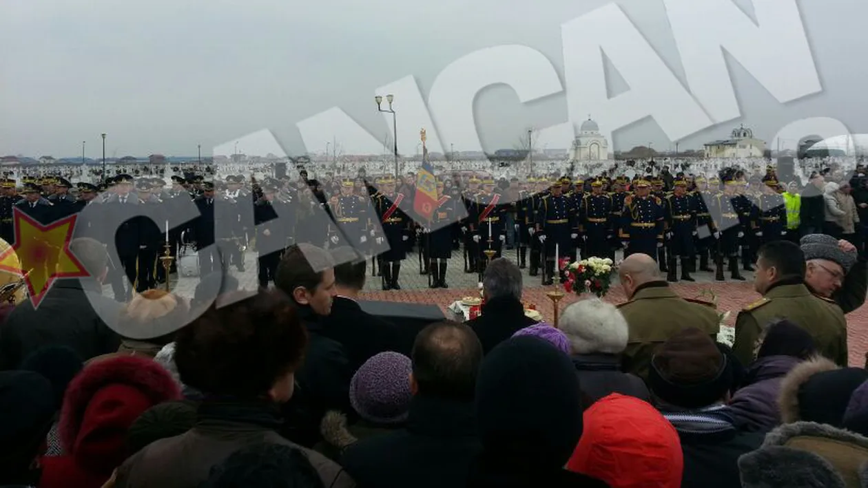 Aurelia Ion, ultimul drum cu onoruri militare asemeni unui erou! Imagini cutremuratoare de la inmormantarea studentei!