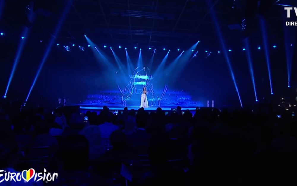Detaliul intim observat de un telespectator TVR! Roxen a comis gafa anului azi-noapte, în finala Eurovision România 2020