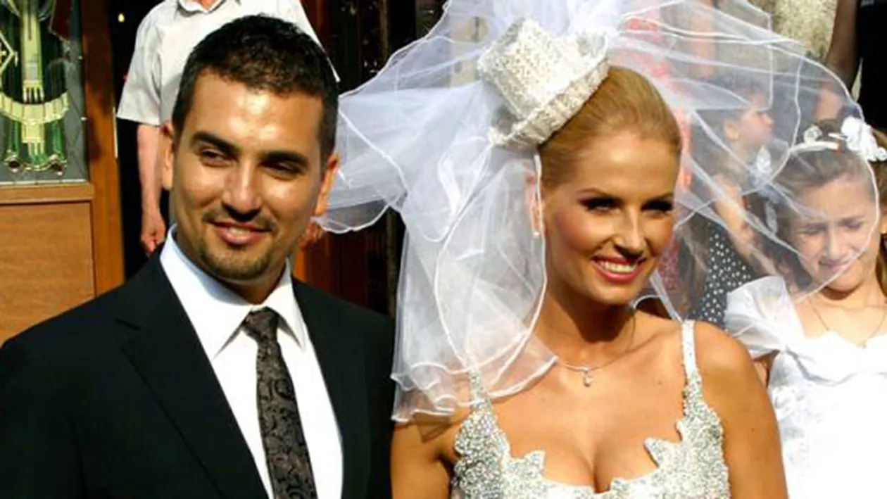 Ce a vrajit Lucian Mitrea de Halloween? Sotul Andreei Banica, aparitie de senzatie in Centrul Vechi!