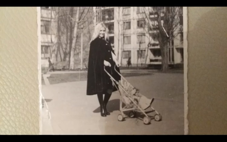 Irina Pavlenco, în lacrimi după ce mama ei a fost operată de pe creier. Constanța a aflat că are o tumoră, după ce a făcut accident vascular