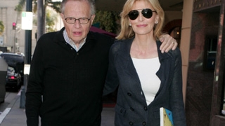 Larry King si cea de-a saptea lui sotie nu mai divorteaza!