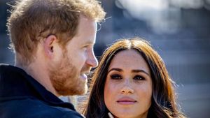 Motivul pentru care toate femeile ,,au fugit” din viața prințului Harry, în afară de Meghan Markle. ,,A acceptat tot ce a urmat”