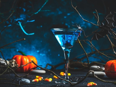 (P) Cum construiești o petrecere de Halloween în jurul atmosferei, nu doar al decorului