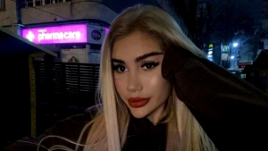 Cu ce se ocupă, de fapt, Bia Khalifa? Fosta iubită a lui Dani Mocanu are doar 8 clase, dar învârte mii de euro