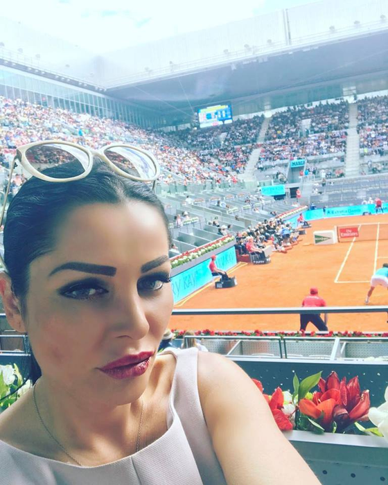 BRIGITTE NĂSTASE, răsfăţaţă de ILIE! Bruneta a primit un cadou de peste 100.000 de euro