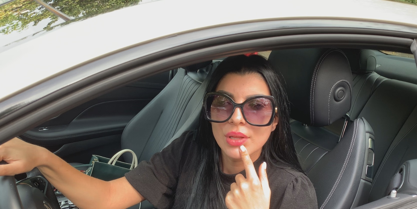 Andreea Tonciu a continuat disputa cu Roxana Nemeș