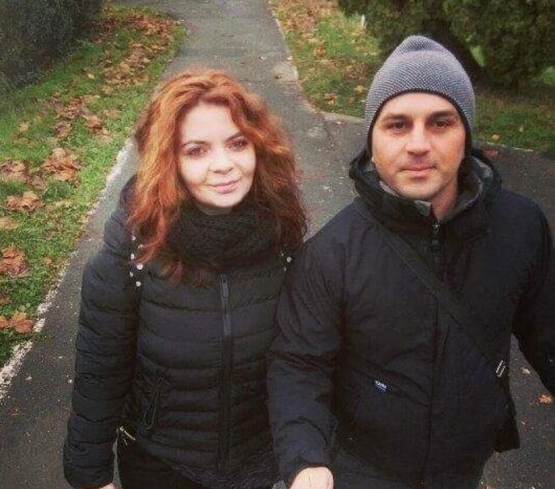 Fabulos! Doi tineri caută nași de cununie pe un celebru site de anunțuri. “Rugăm seriozitate! Sperăm să…”