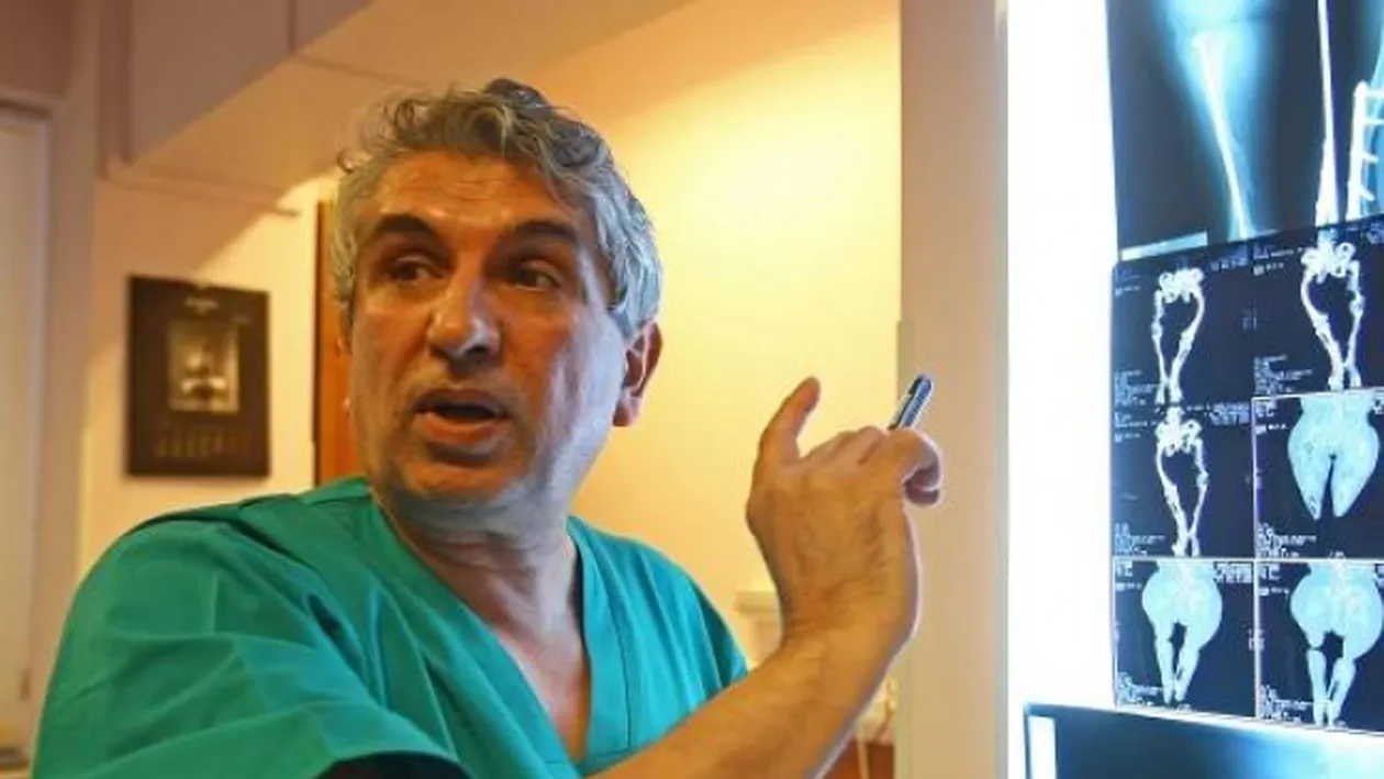 Fetiţa cu oasele de sticlă, operată acum 10 ani de Gheorghe Burnei i-a transmis un mesaj emoţionant medicului: Să-i dea Dumnezeu… 