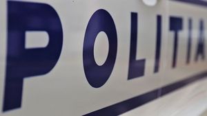 Un bărbat din Suceava e terorizat un polițist cu apelurile patru ore, de supărare că a fost chemat la secție