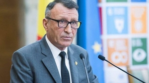 EXCLUSIV. Vicepremierul Paul Stănescu, în spatele licitației pentru curățenia Aeroportului Otopeni