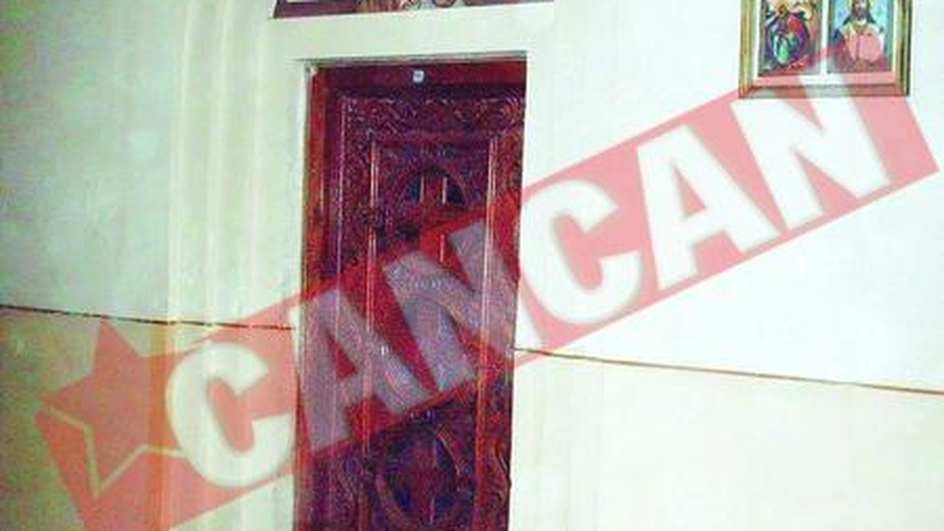 Biserica in incinta unui liceu