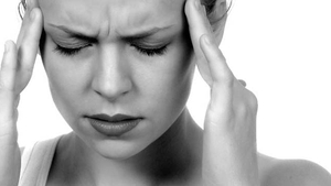 Te doare capul? Renunta la medicamente si foloseste ACEST remediu natural