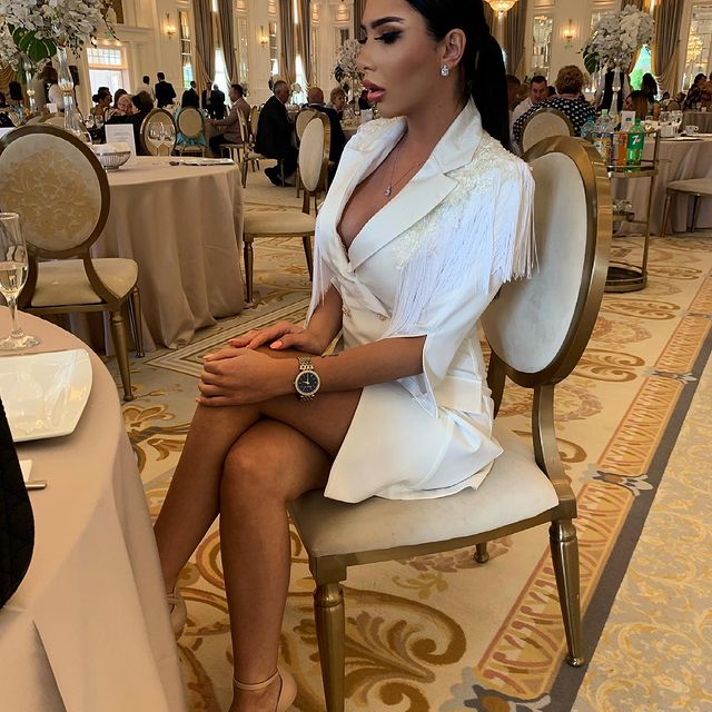 Larisa are aproape 3.000 de urmăritori pe Instagram