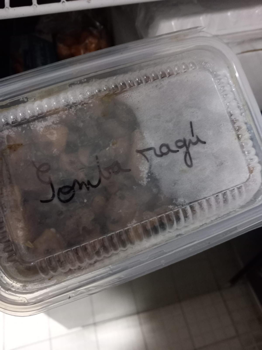 Ce au pățit 3 familii după ce au mâncat într-un restaurant din Harghita! Piedone a intrat iar în acțiune, imaginile sunt de nedescris