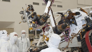 Robotul Curiosity, lansat cu succes de NASA intr-o misiune de explorare a planetei Marte