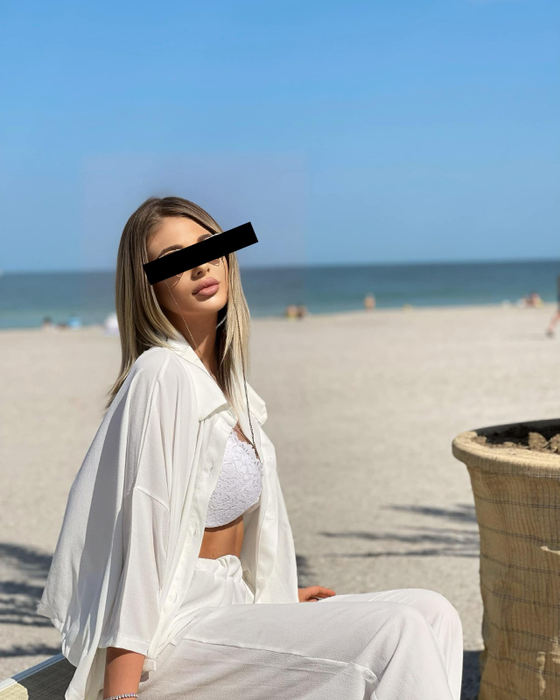 Larisa, zisă „Vecina”, scandal cu „Turbo Prințesica”. Ar fi intervenit bodyguarzii
