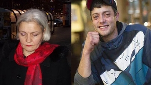 EXCLUSIV! Imaginile durerii! Victor Spirescu a fost înmormântat în cadrul unei ceremonii restrânse! Gestul sfâşietor făcut la groapă de mama lui