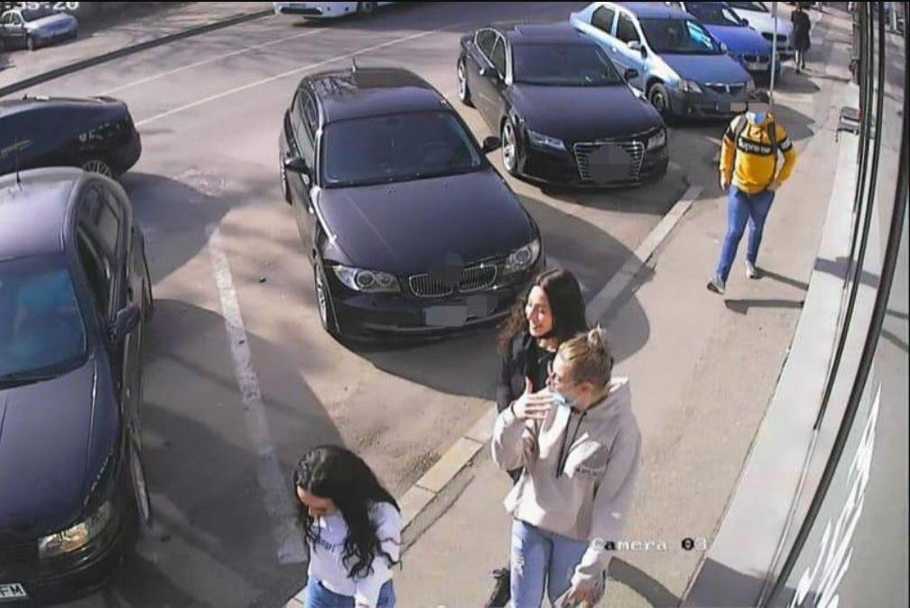 3 tinere din Argeș au găsit o borsetă cu peste 13.000 de euro și au păstrat-o. Gestul făcut după ce și-au văzut pozele pe Internet