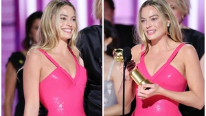 Margot Robbie a atras toate privirile la Globurile de Aur cu o rochie specială și bijuterii de 3 milioane de euro