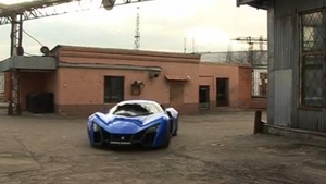 VIDEO Uite Ferrari-ul rusesc de 100.000 de euro! Are 420 de cai putere si prinde 340 km/h!